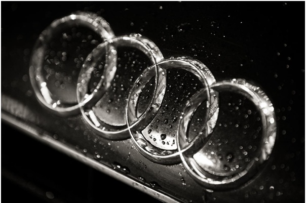 طراحی لوگوی خودروی آئودی(Audi)